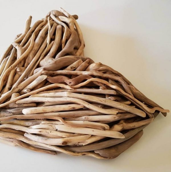 Driftwood Heart 30cm close up