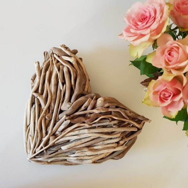 Driftwood-Heart-30cm
